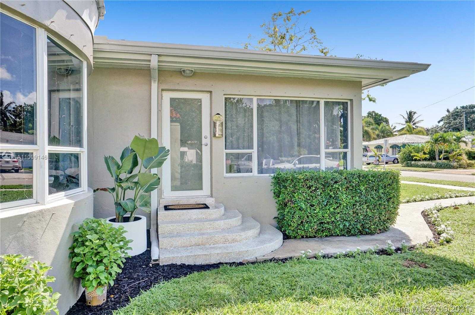 Small Image of 1617 JEFFERSON ST, Hollywood Number 3