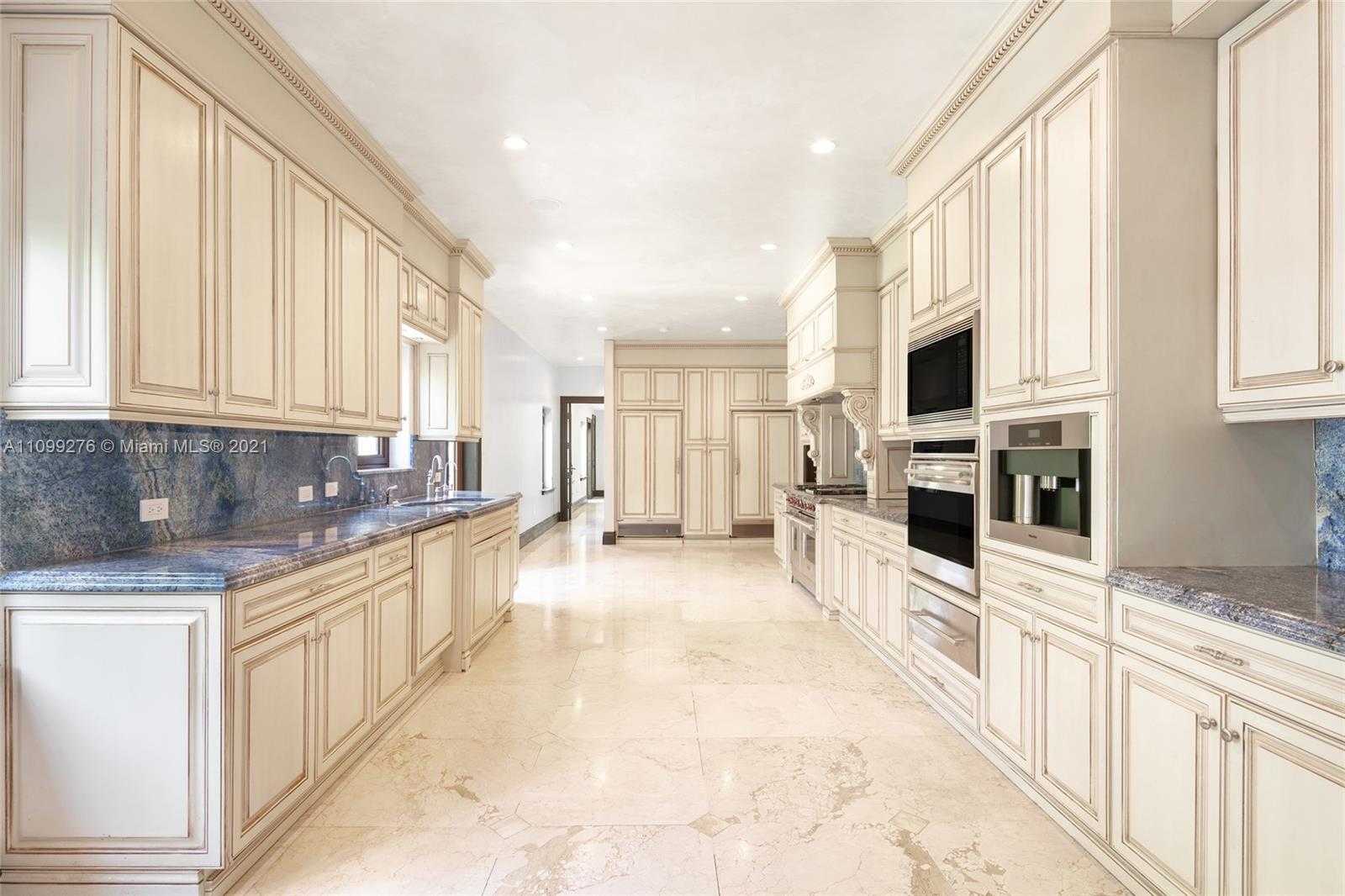 Small Image of 6300 NORTH BAY RD, Miami Beach Number 13