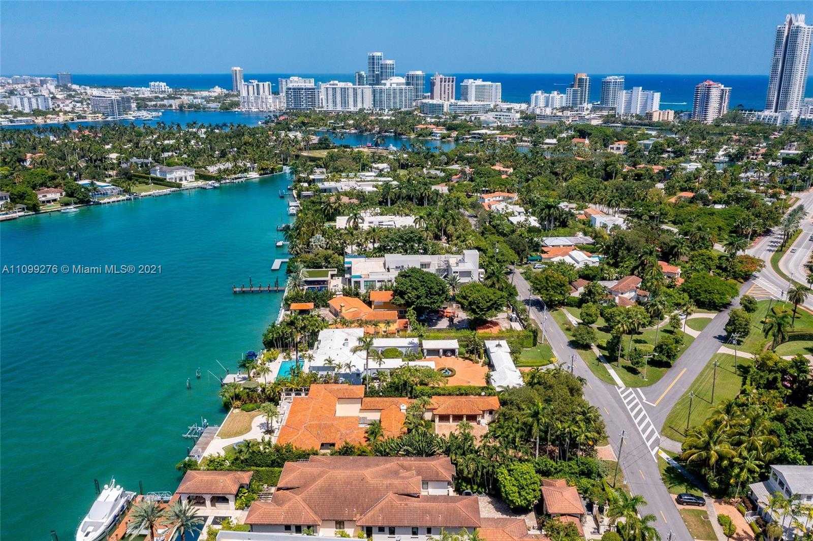 Small Image of 6300 NORTH BAY RD, Miami Beach Number 32