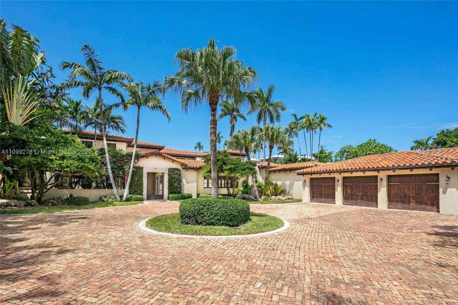Small Image of 6300 NORTH BAY RD, Miami Beach Number 4