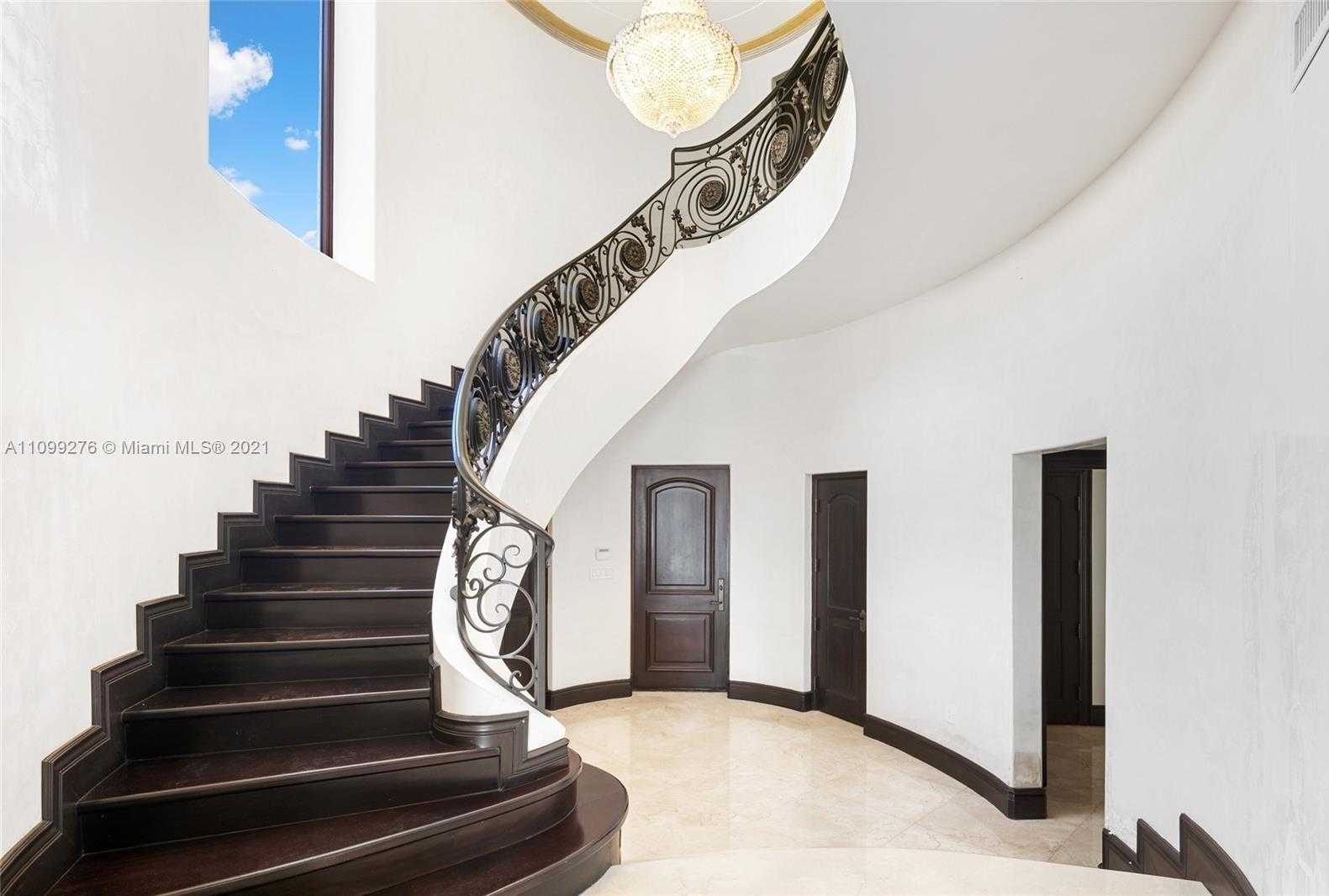 Small Image of 6300 NORTH BAY RD, Miami Beach Number 8