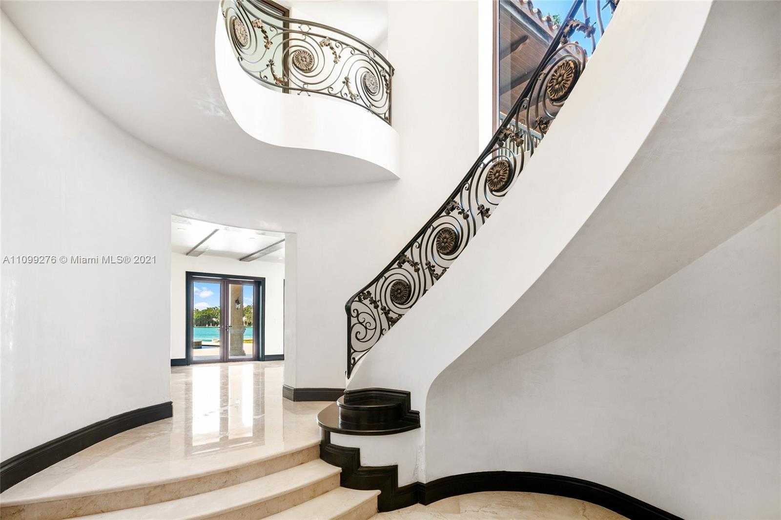 Small Image of 6300 NORTH BAY RD, Miami Beach Number 9