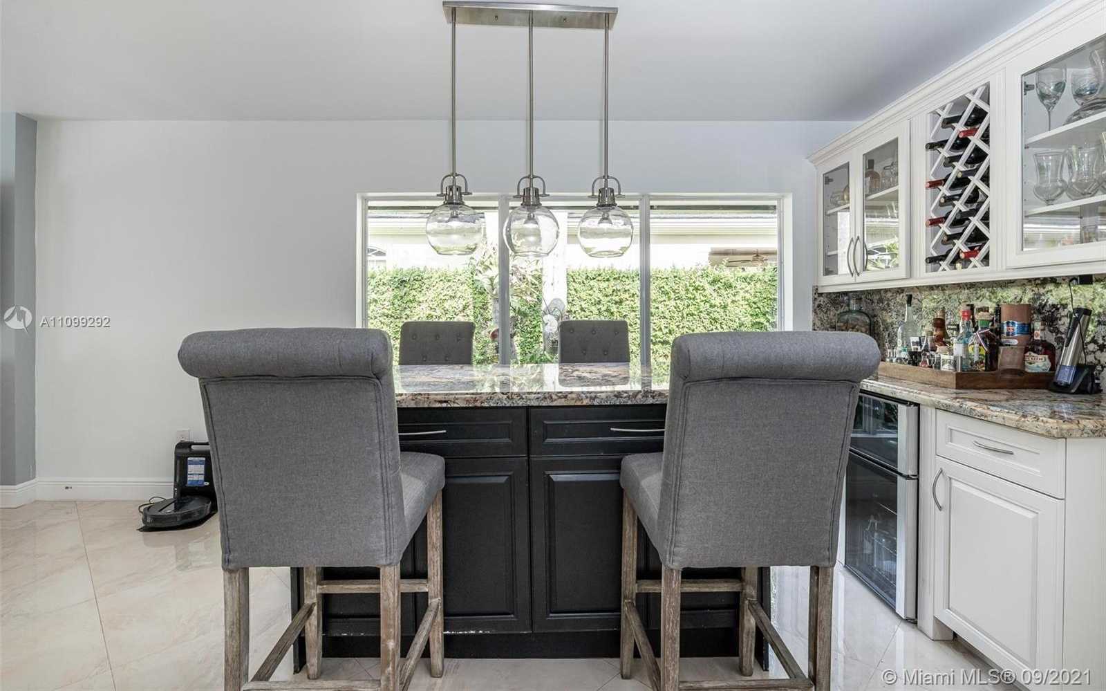 Small Image of 6401 SOUTH WEST 82ND AVE, Miami Number 17