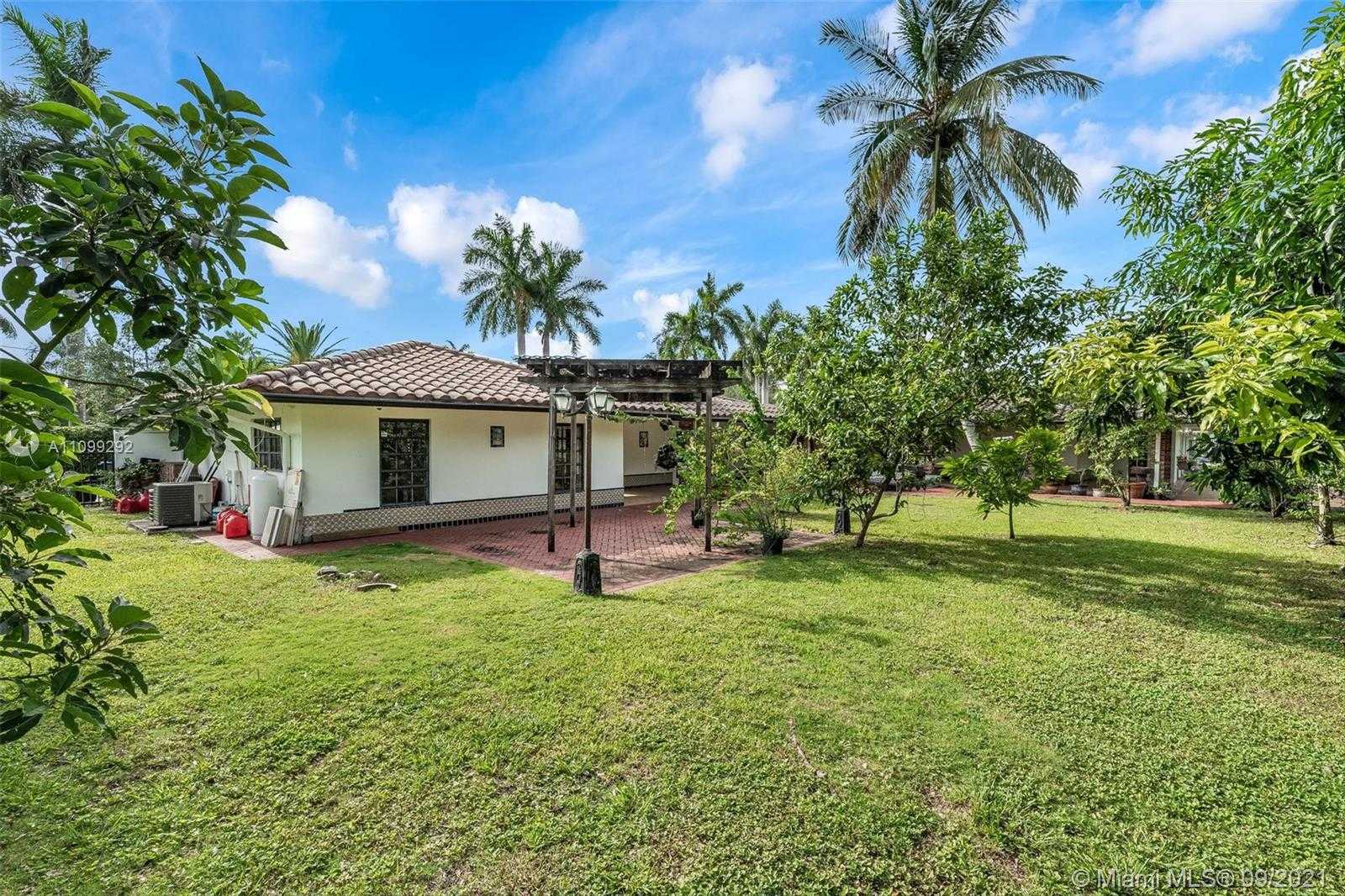 Small Image of 6401 SOUTH WEST 82ND AVE, Miami Number 53