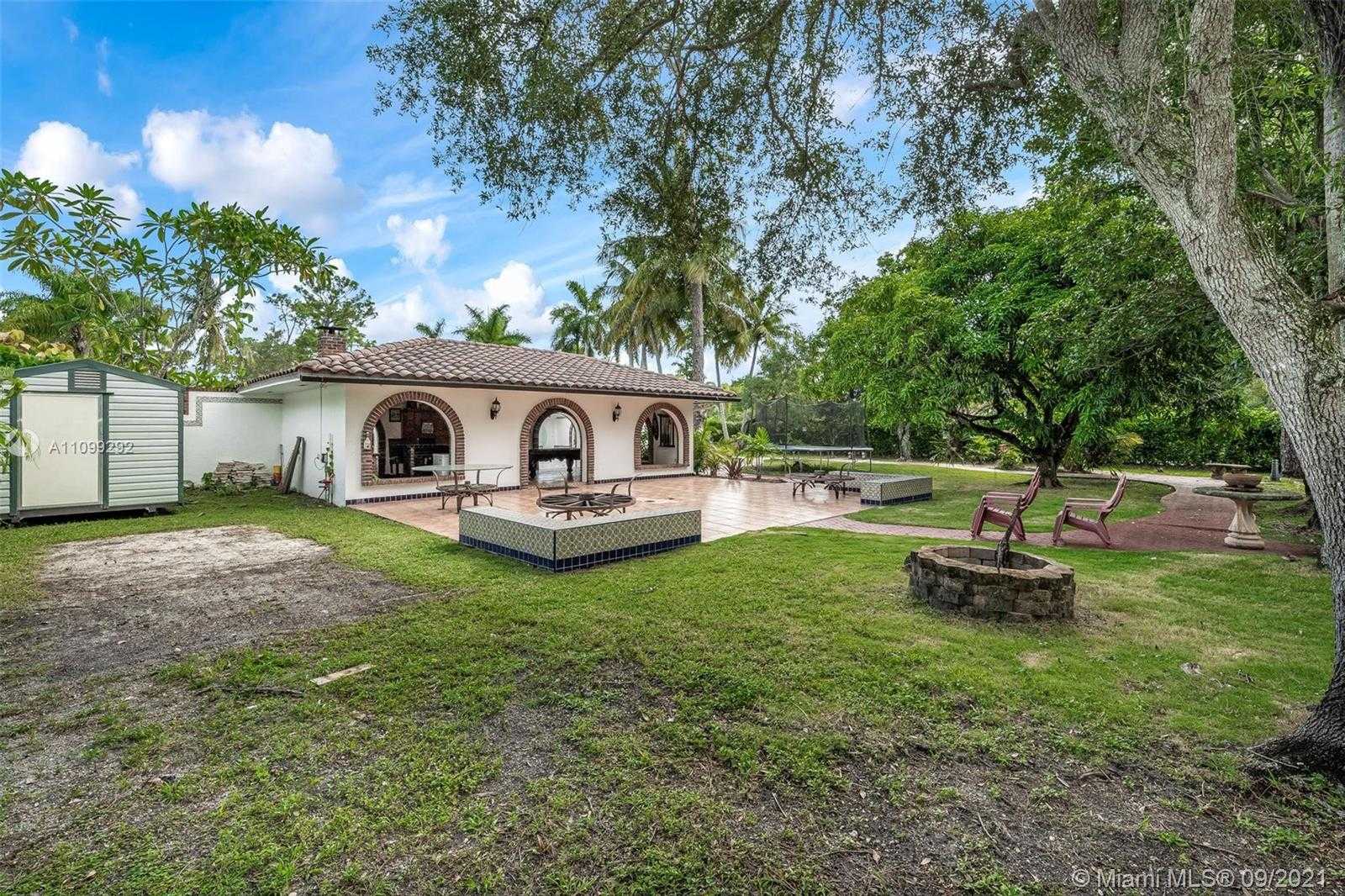 Small Image of 6401 SOUTH WEST 82ND AVE, Miami Number 54