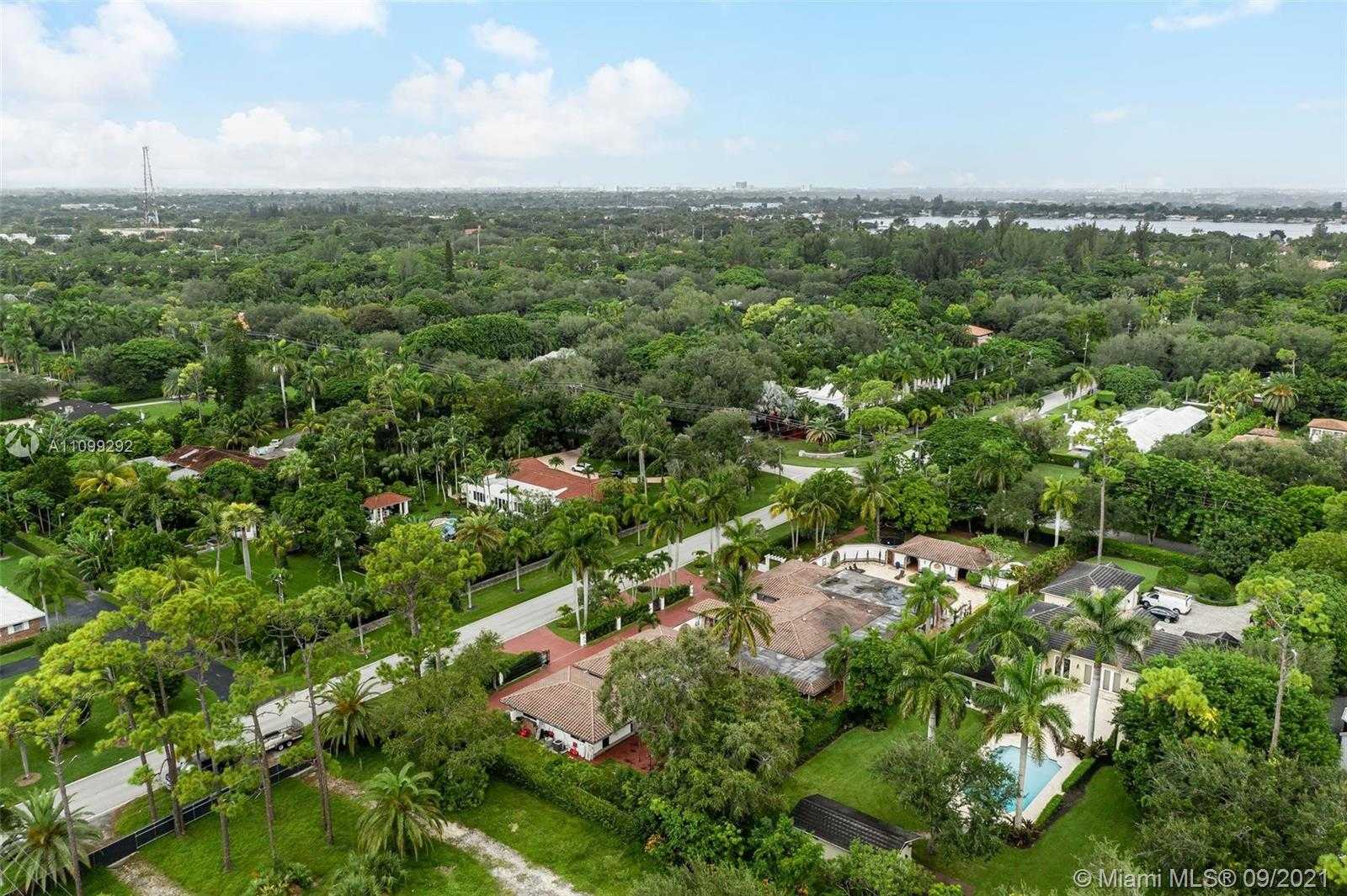 Small Image of 6401 SOUTH WEST 82ND AVE, Miami Number 65