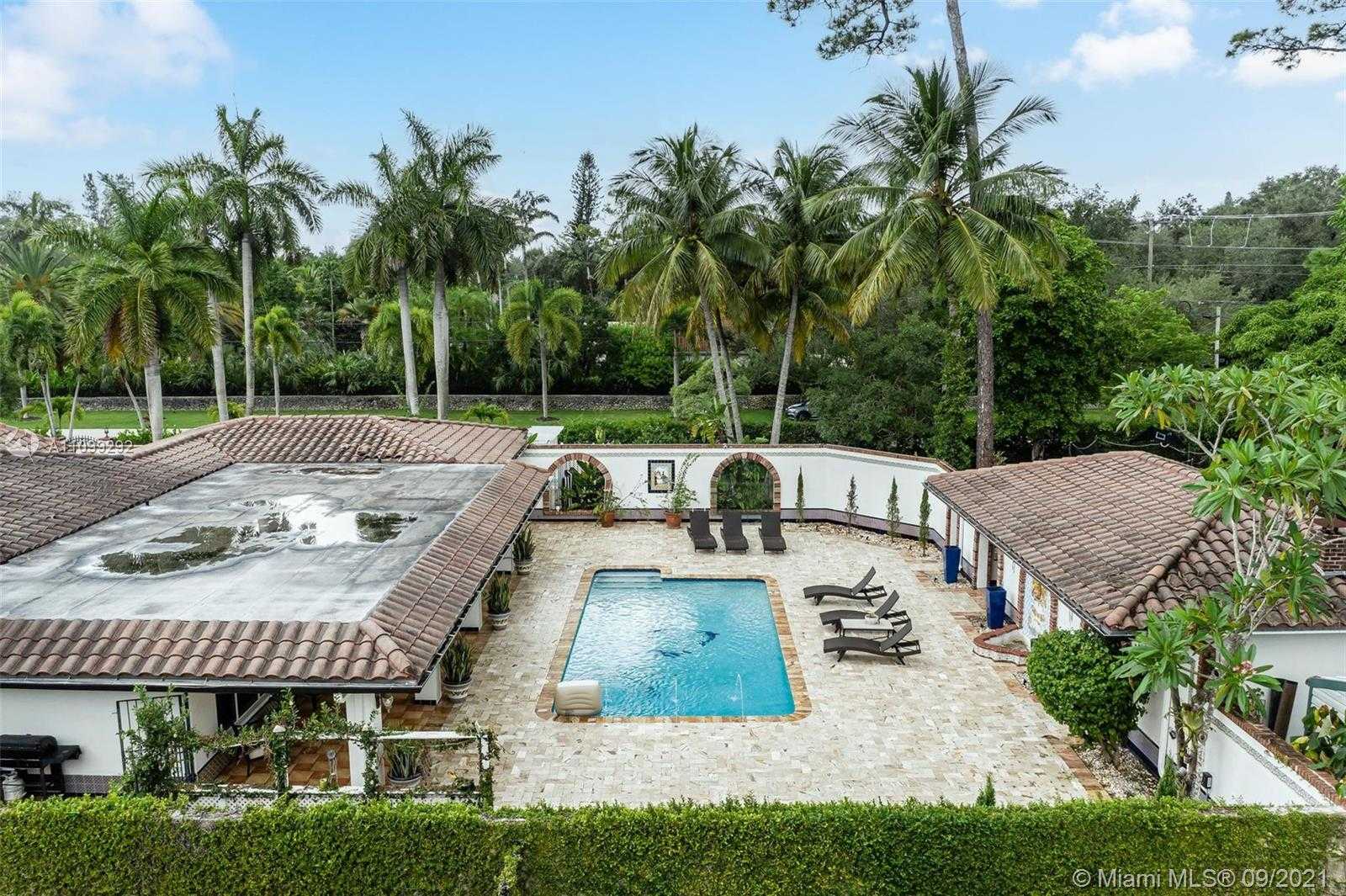 Small Image of 6401 SOUTH WEST 82ND AVE, Miami Number 67