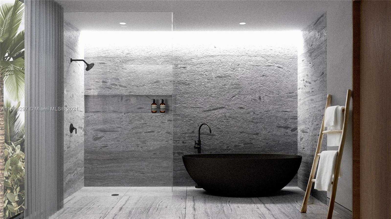 Small Image of 5324 PINE TREE DR, Miami Beach Number 9