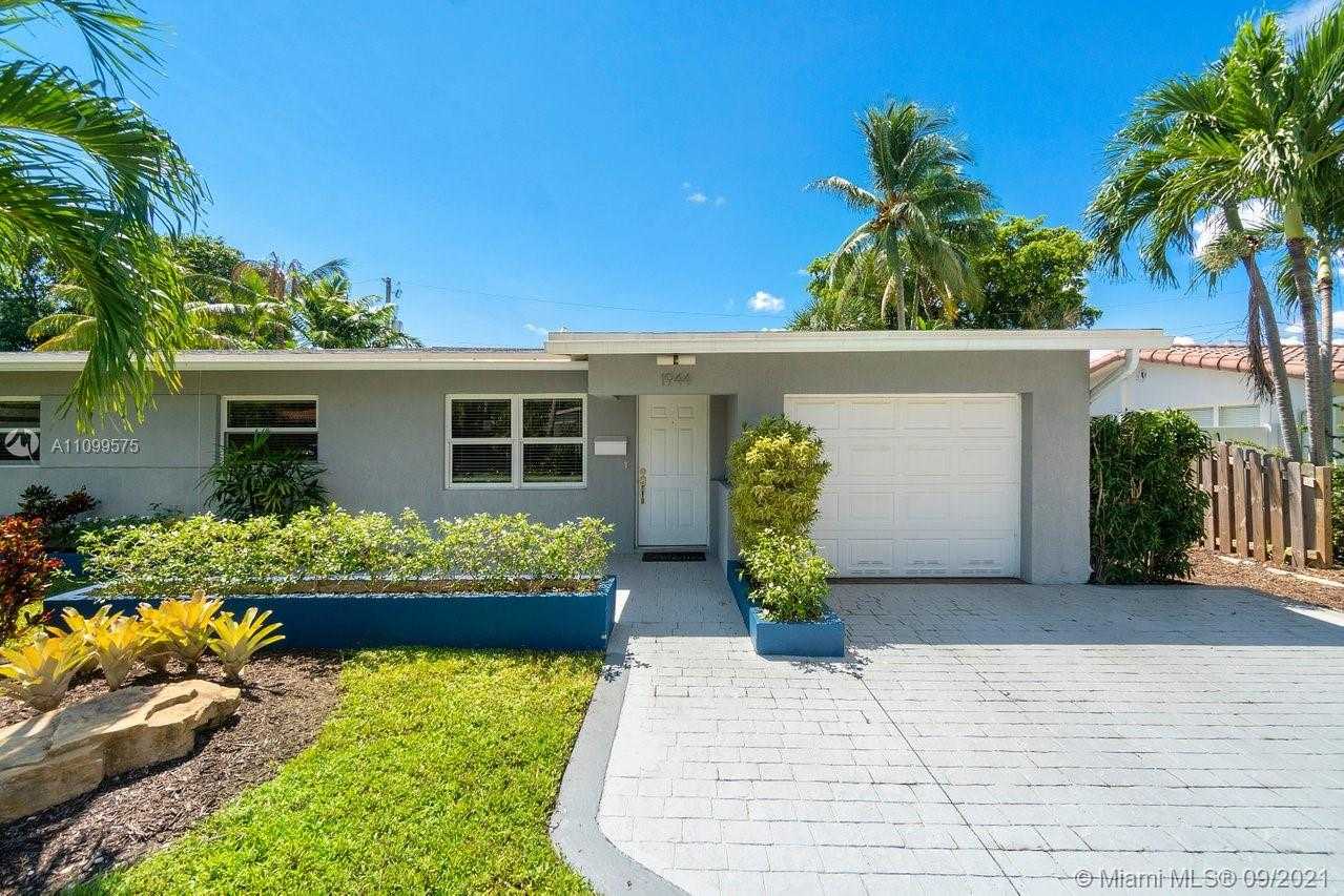 Small Image of 1944 NORTH EAST 26TH DR, Wilton Manors Number 25