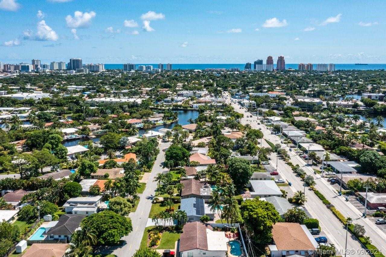 Small Image of 1944 NORTH EAST 26TH DR, Wilton Manors Number 35
