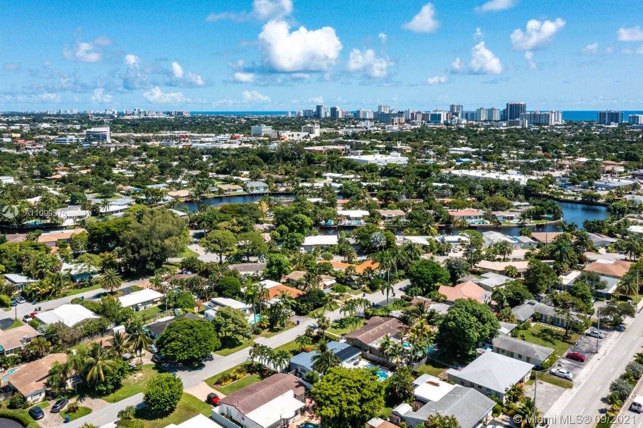 Small Image of 1944 NORTH EAST 26TH DR, Wilton Manors Number 37