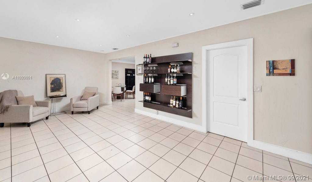 Small Image of 1271 97TH ST, Bay Harbor Islands Number 19