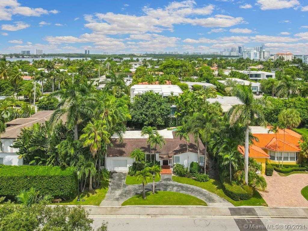 Small Image of 1271 97TH ST, Bay Harbor Islands Number 2