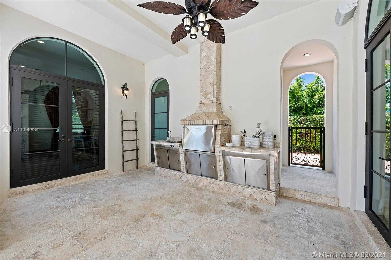 Small Image of 6710 SOUTH WEST 120TH ST, Pinecrest Number 26