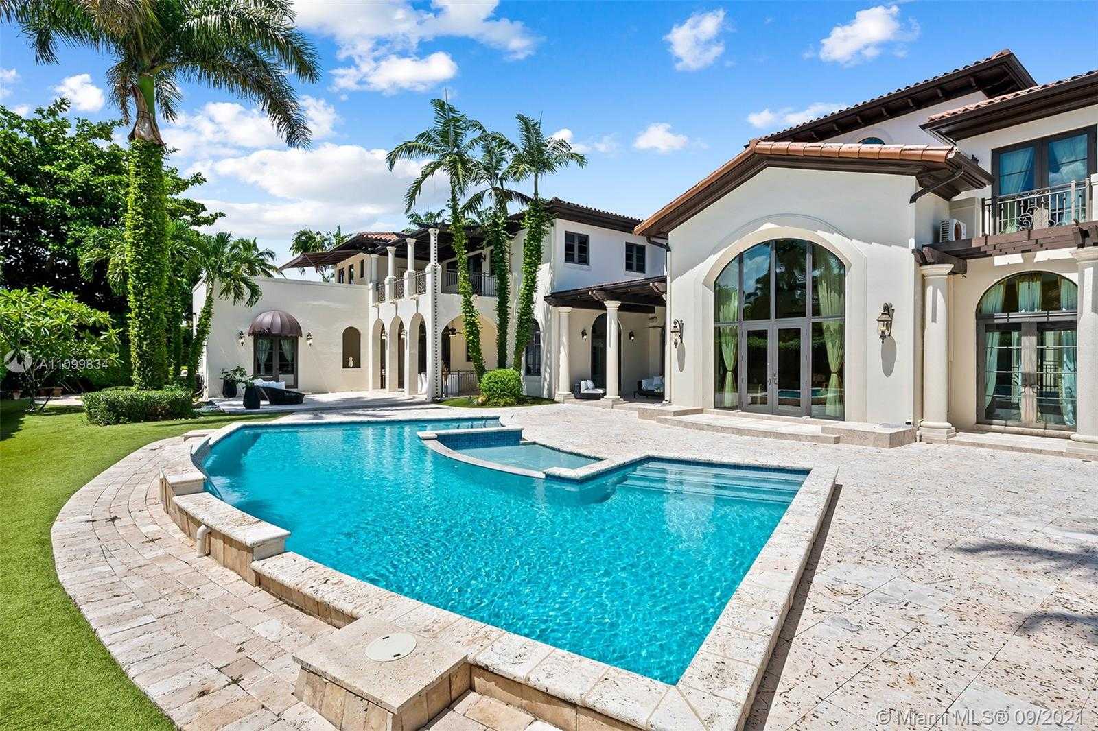 Small Image of 6710 SOUTH WEST 120TH ST, Pinecrest Number 32
