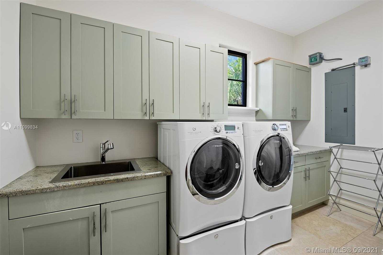 Small Image of 6710 SOUTH WEST 120TH ST, Pinecrest Number 38