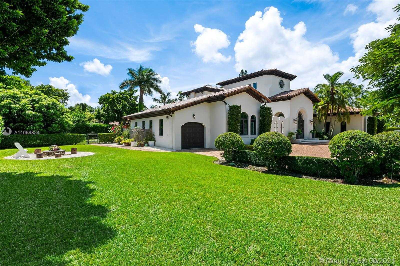 Small Image of 6710 SOUTH WEST 120TH ST, Pinecrest Number 4