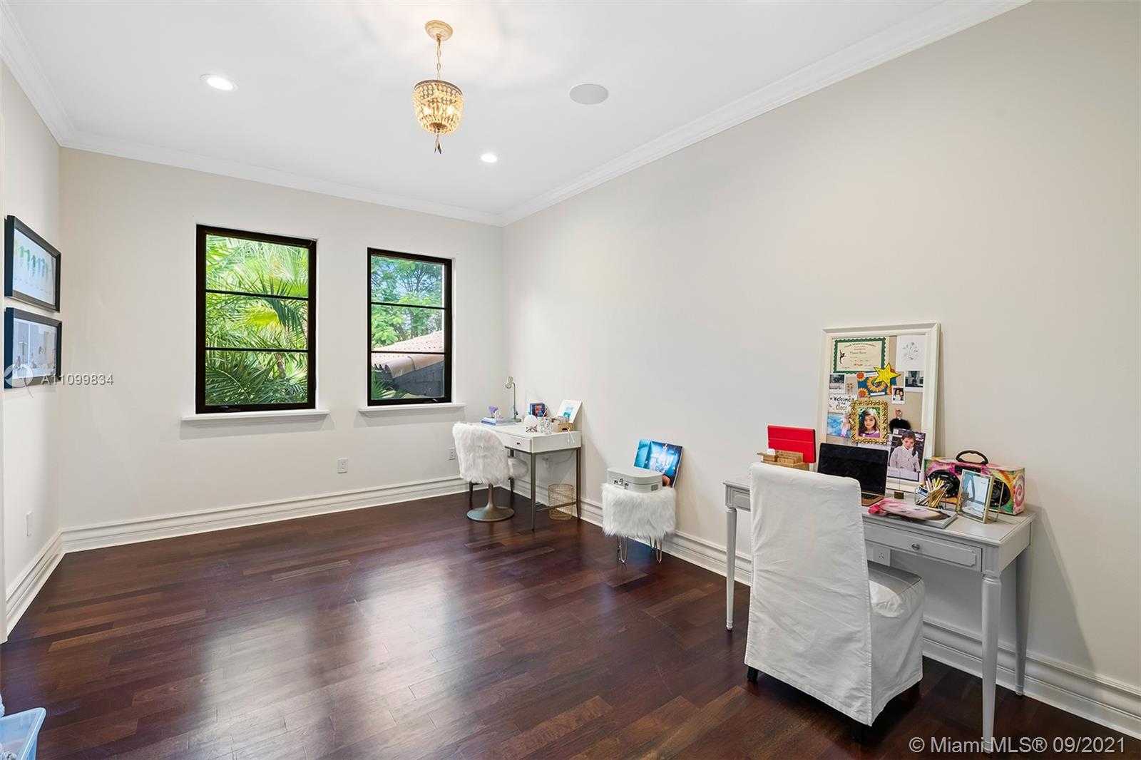 Small Image of 6710 SOUTH WEST 120TH ST, Pinecrest Number 52