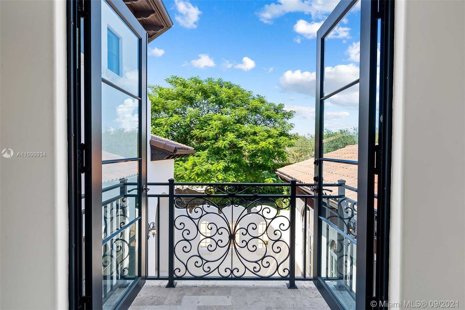 Small Image of 6710 SOUTH WEST 120TH ST, Pinecrest Number 54