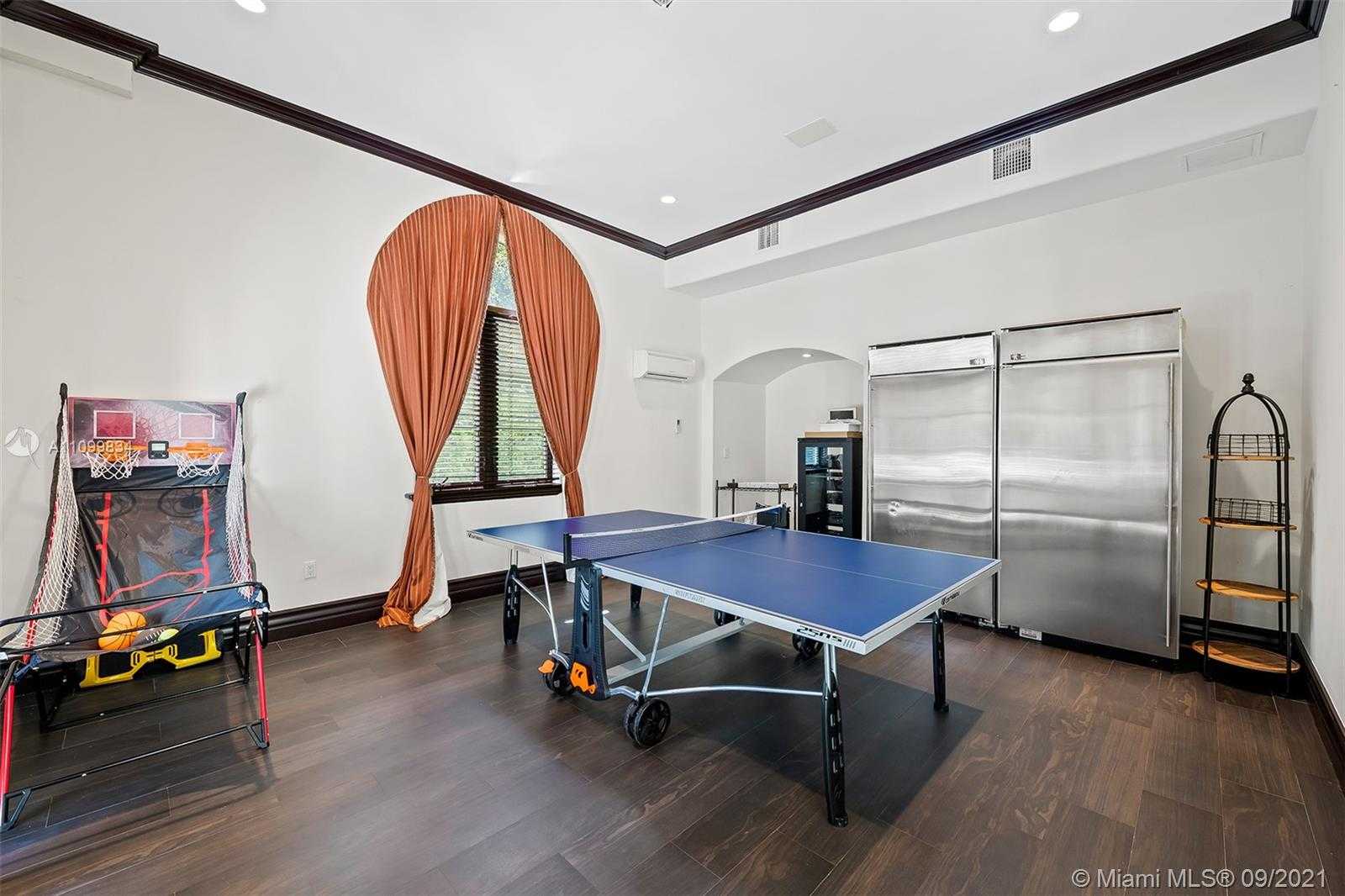 Small Image of 6710 SOUTH WEST 120TH ST, Pinecrest Number 59