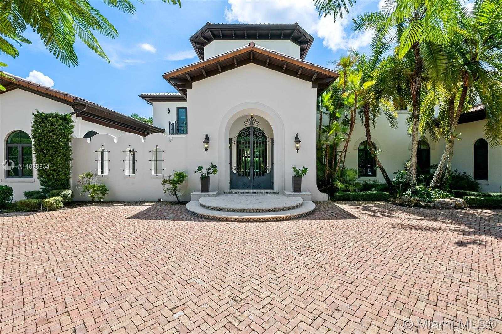 Small Image of 6710 SOUTH WEST 120TH ST, Pinecrest Number 6