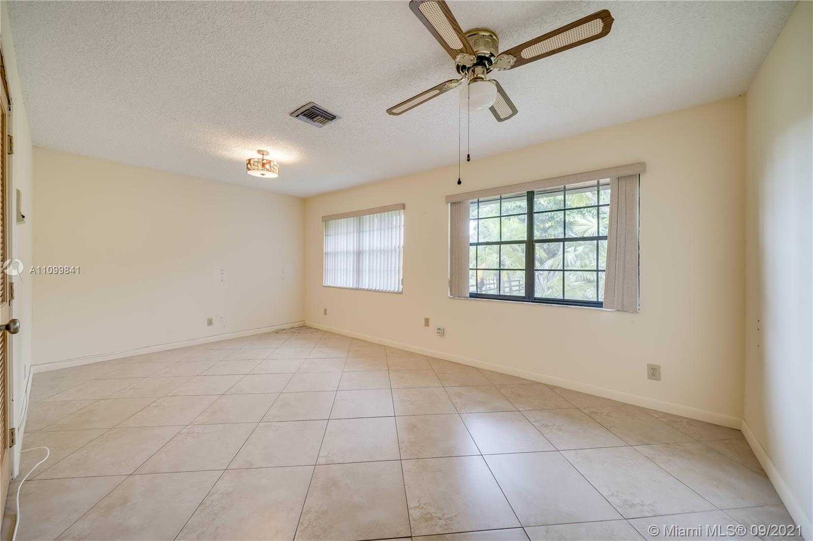 Small Image of 11050 SOUTH WEST 57TH ST, Davie Number 15