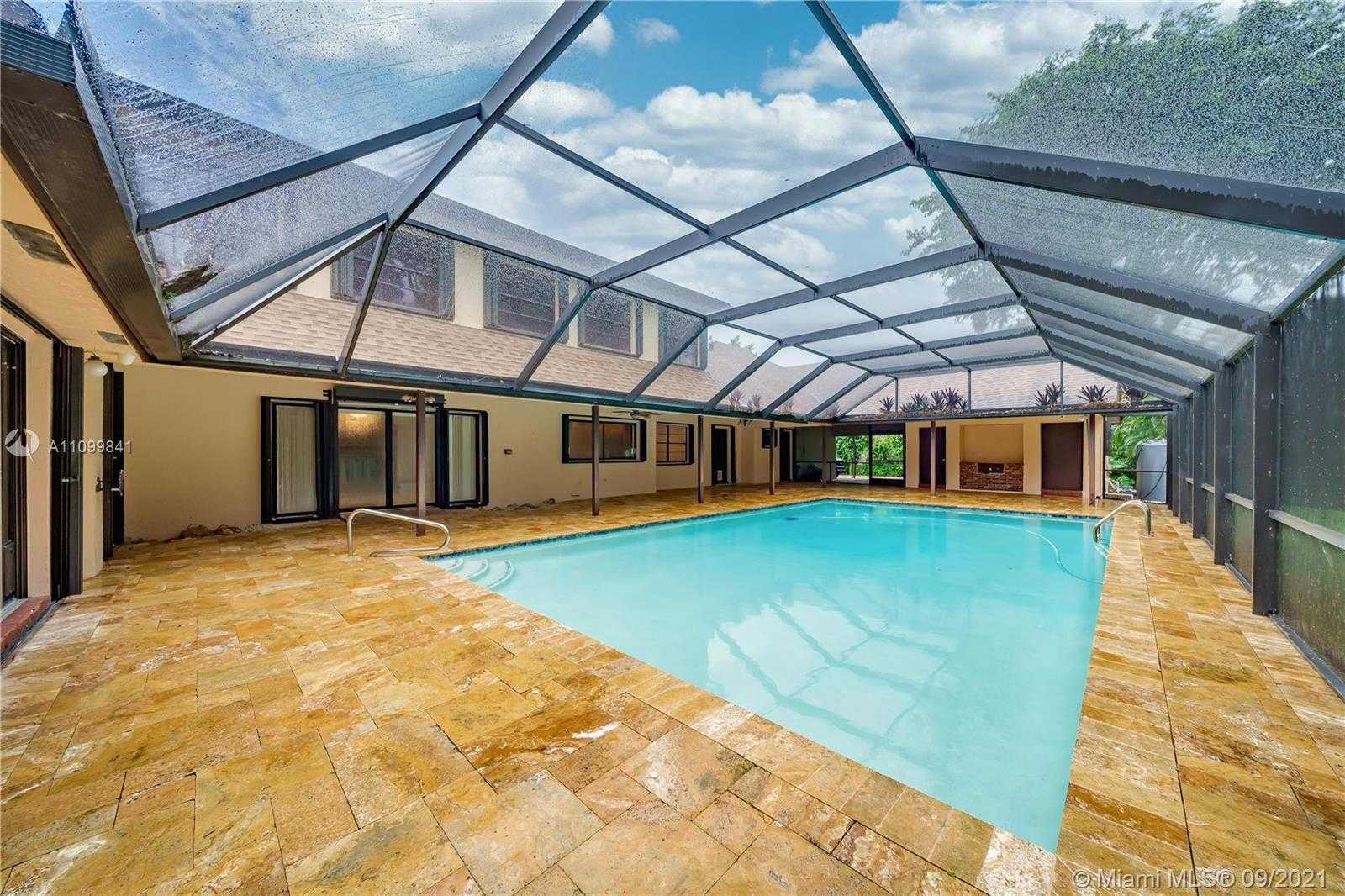 Small Image of 11050 SOUTH WEST 57TH ST, Davie Number 70