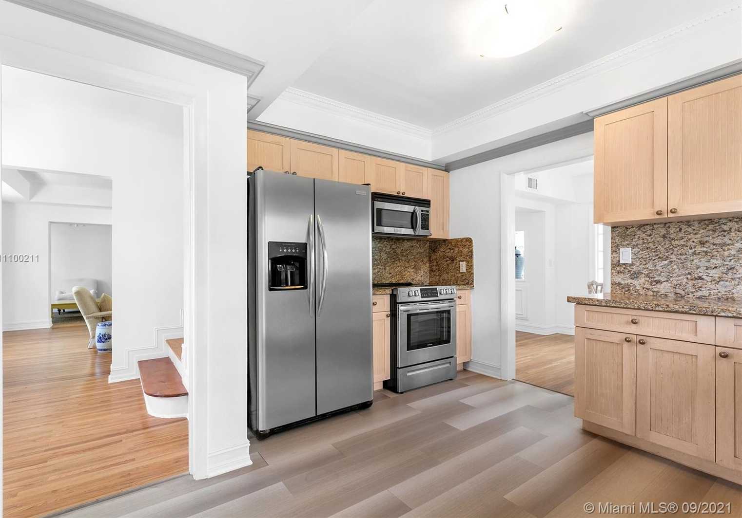 Small Image of 7530 MIAMI VIEW DR, North Bay Village Number 19