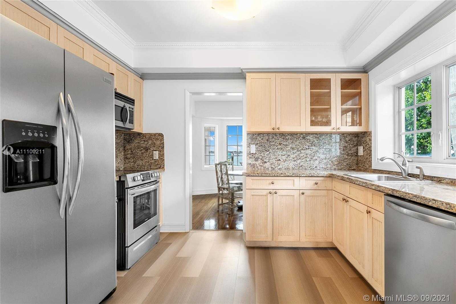 Small Image of 7530 MIAMI VIEW DR, North Bay Village Number 20