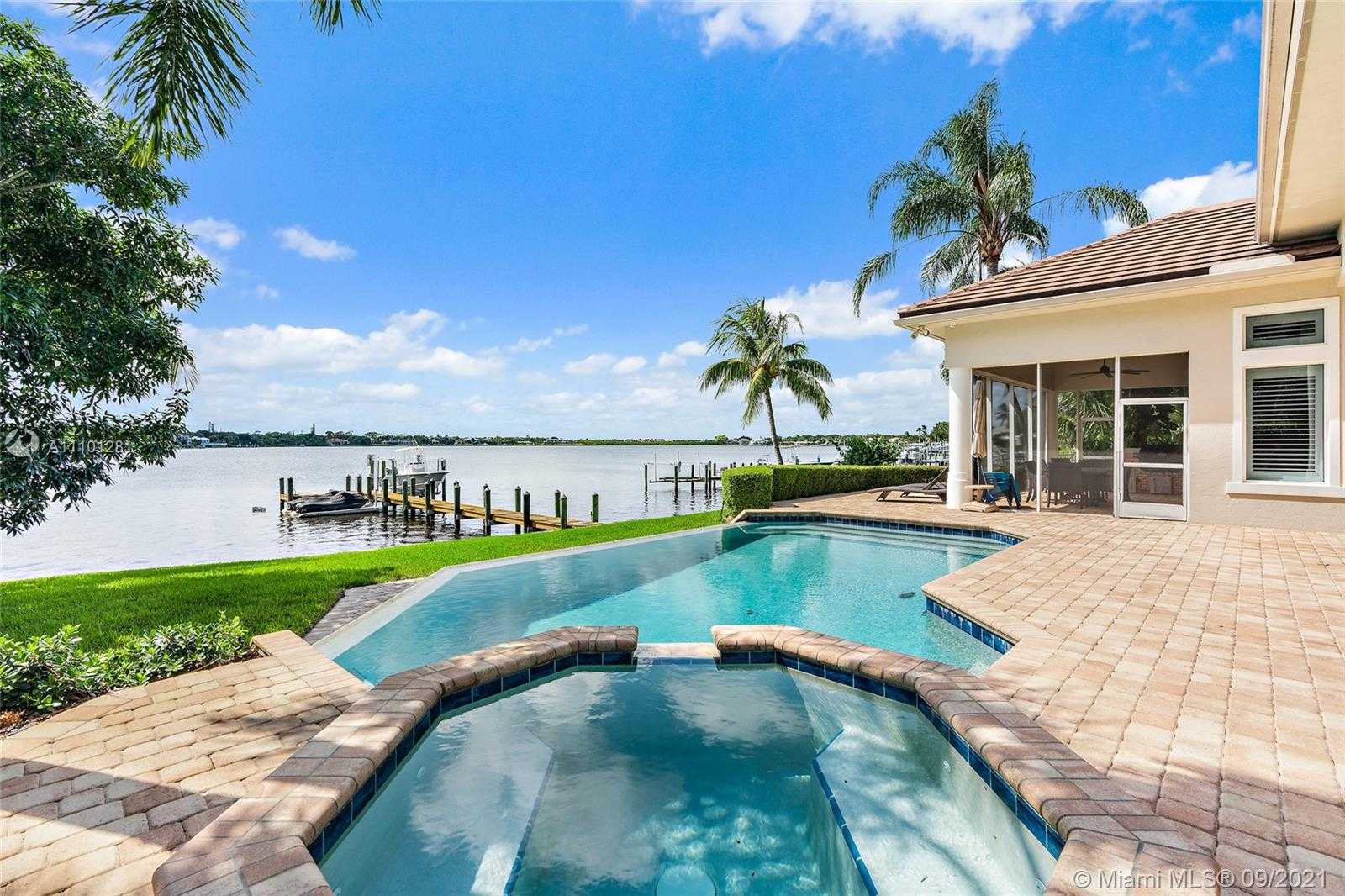 Small Image of 191 RIVER DR, Tequesta Number 2