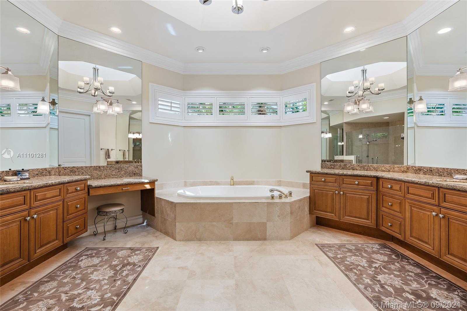 Small Image of 191 RIVER DR, Tequesta Number 21