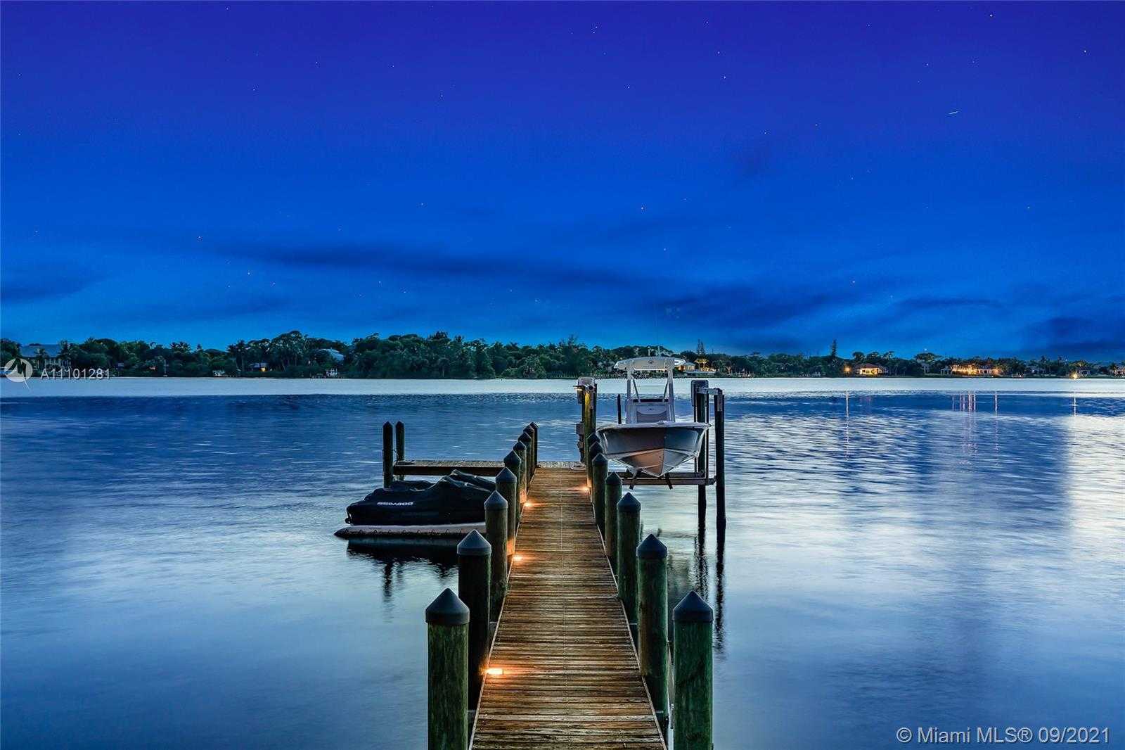 Small Image of 191 RIVER DR, Tequesta Number 3