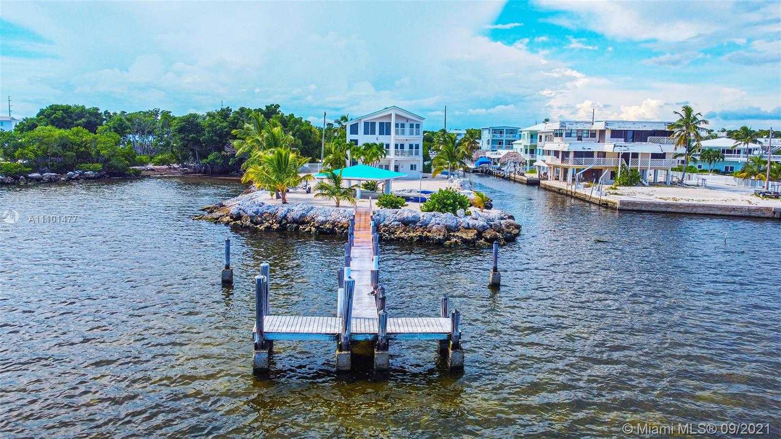 Small Image of 601 CUDA LN, Key Largo Number 18