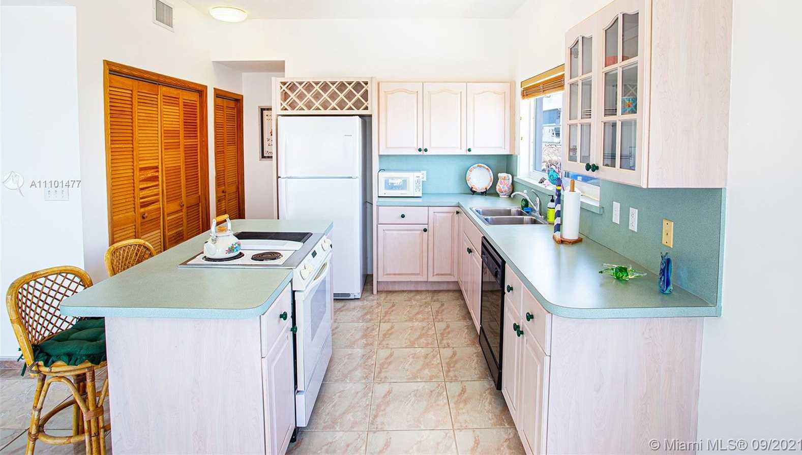 Small Image of 601 CUDA LN, Key Largo Number 35