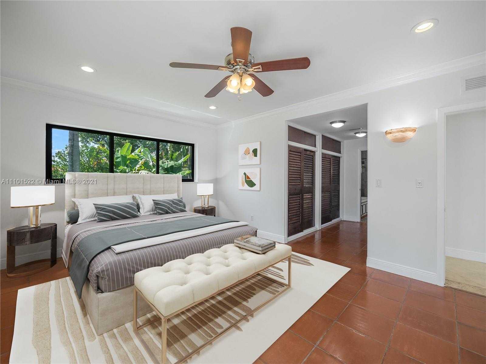 Small Image of 2250 KEYSTONE BLVD, North Miami Number 31