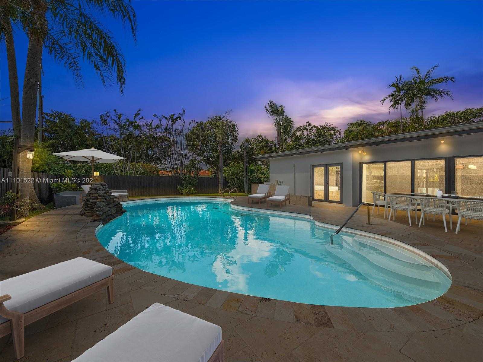Small Image of 2250 KEYSTONE BLVD, North Miami Number 39
