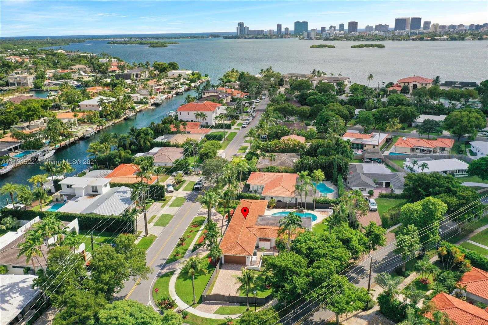 Small Image of 2250 KEYSTONE BLVD, North Miami Number 42