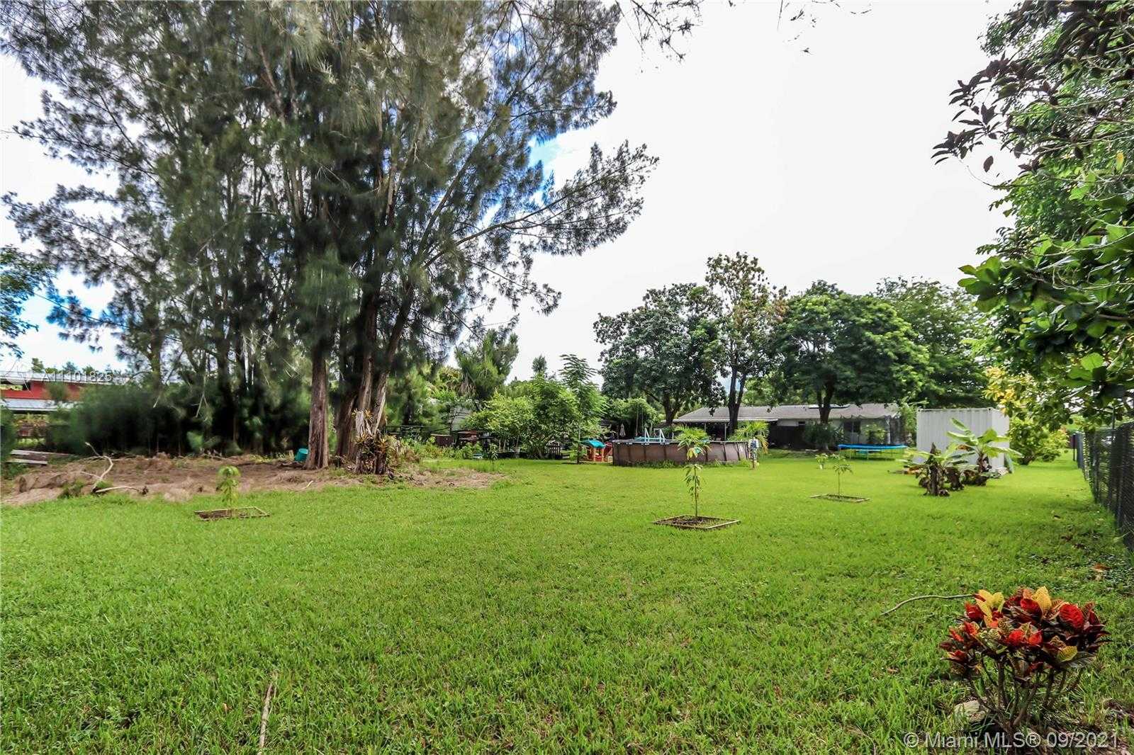 Small Image of 4931 SOUTH WEST 188TH AVE, Southwest Ranches Number 24