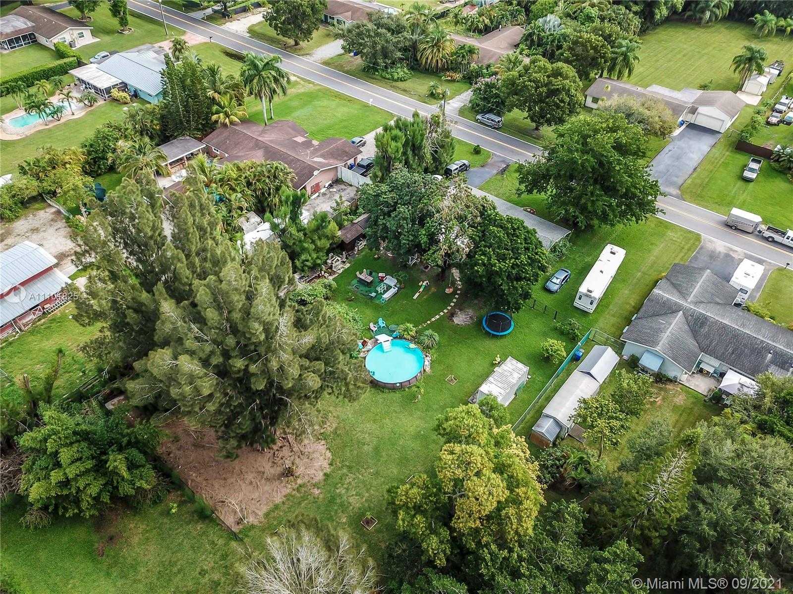 Small Image of 4931 SOUTH WEST 188TH AVE, Southwest Ranches Number 32
