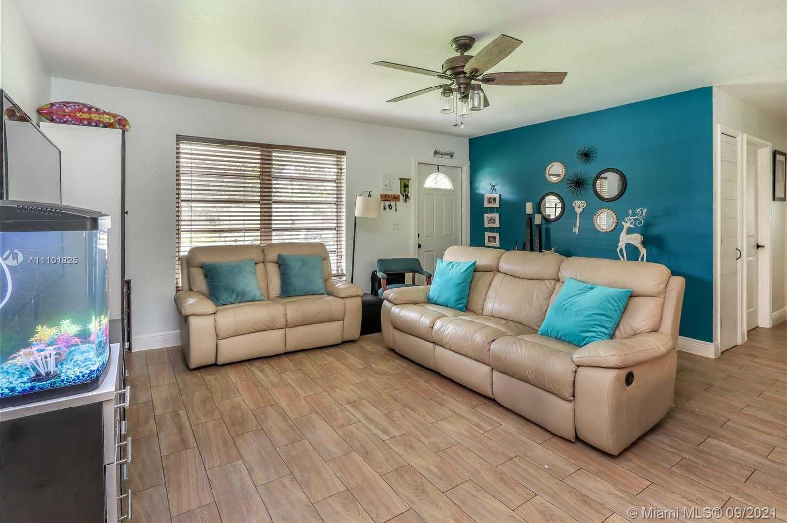 Small Image of 4931 SOUTH WEST 188TH AVE, Southwest Ranches Number 4
