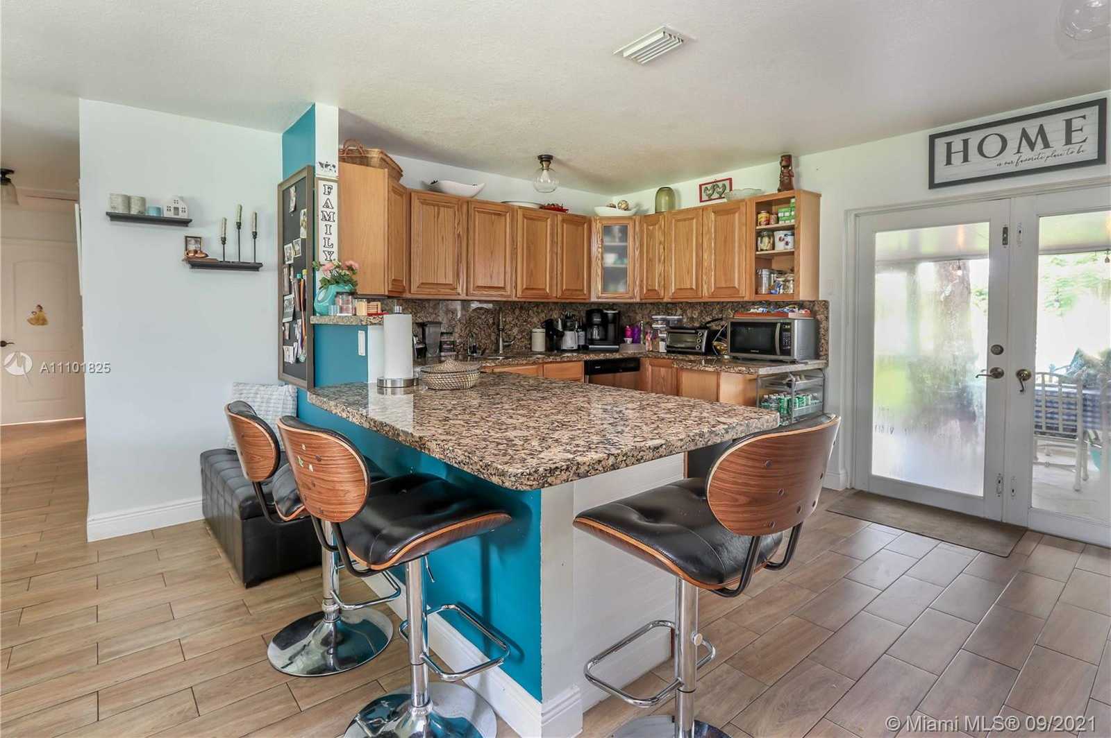 Small Image of 4931 SOUTH WEST 188TH AVE, Southwest Ranches Number 7