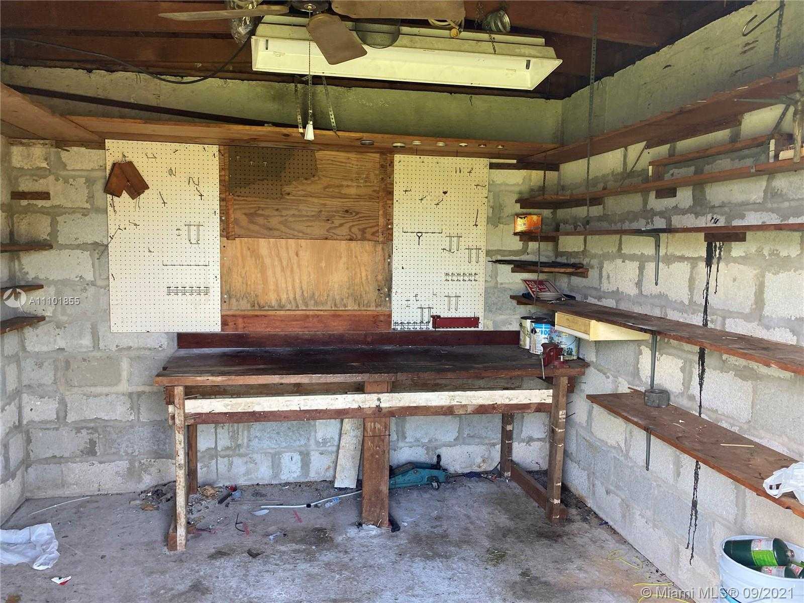 Small Image of 4400 SOUTH WEST 97TH AVE, Miami Number 18