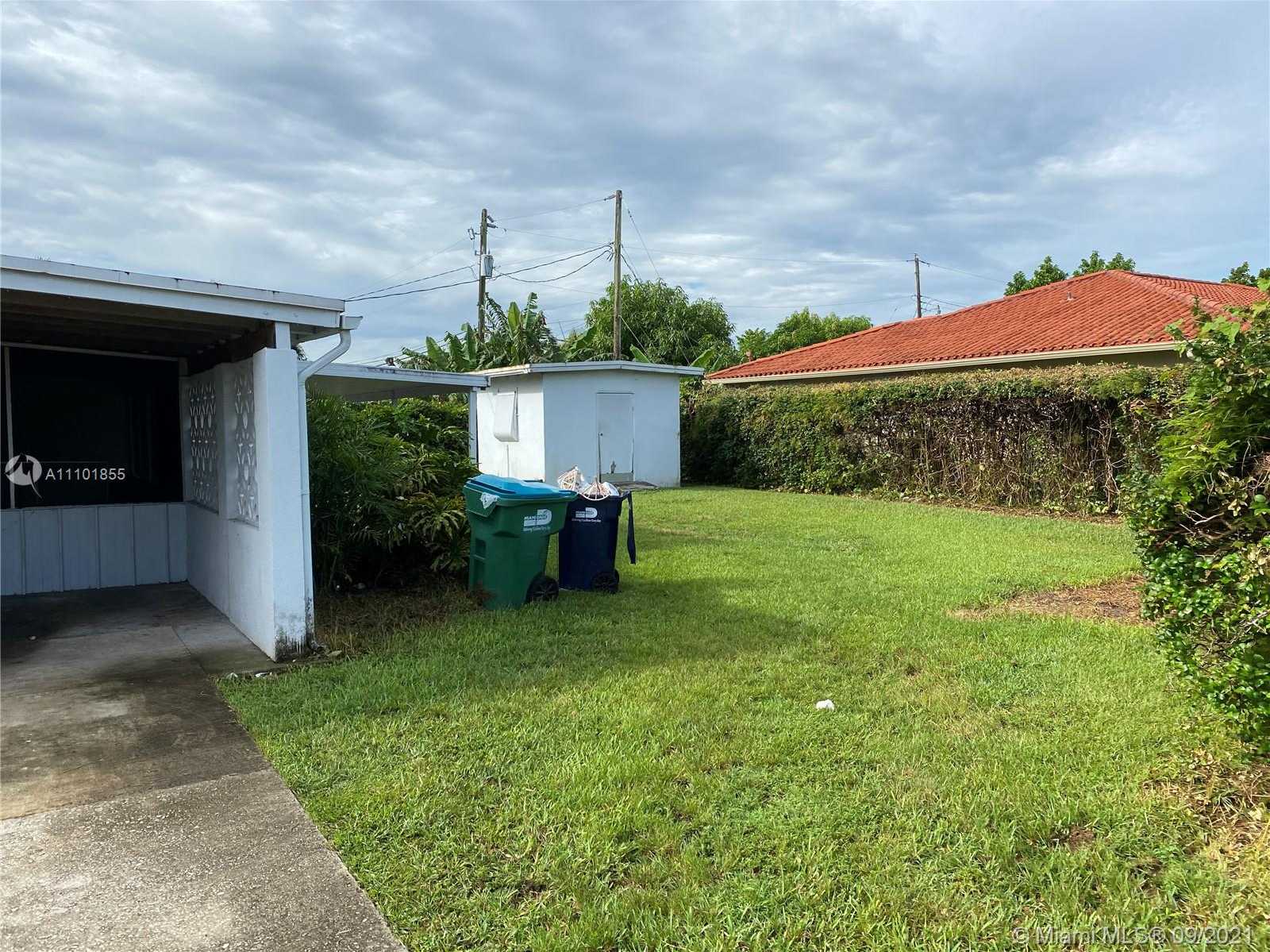 Small Image of 4400 SOUTH WEST 97TH AVE, Miami Number 6