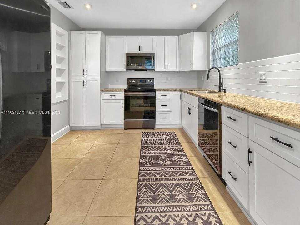 Small Image of 1212 SAN MIGUEL AVE, Coral Gables Number 10