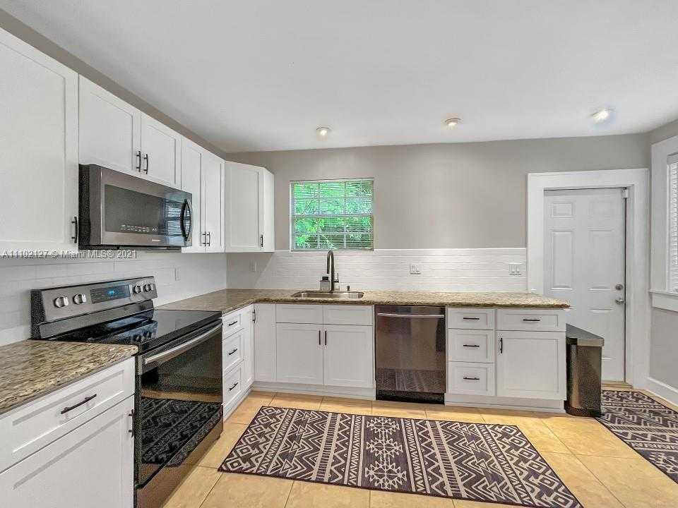 Small Image of 1212 SAN MIGUEL AVE, Coral Gables Number 11