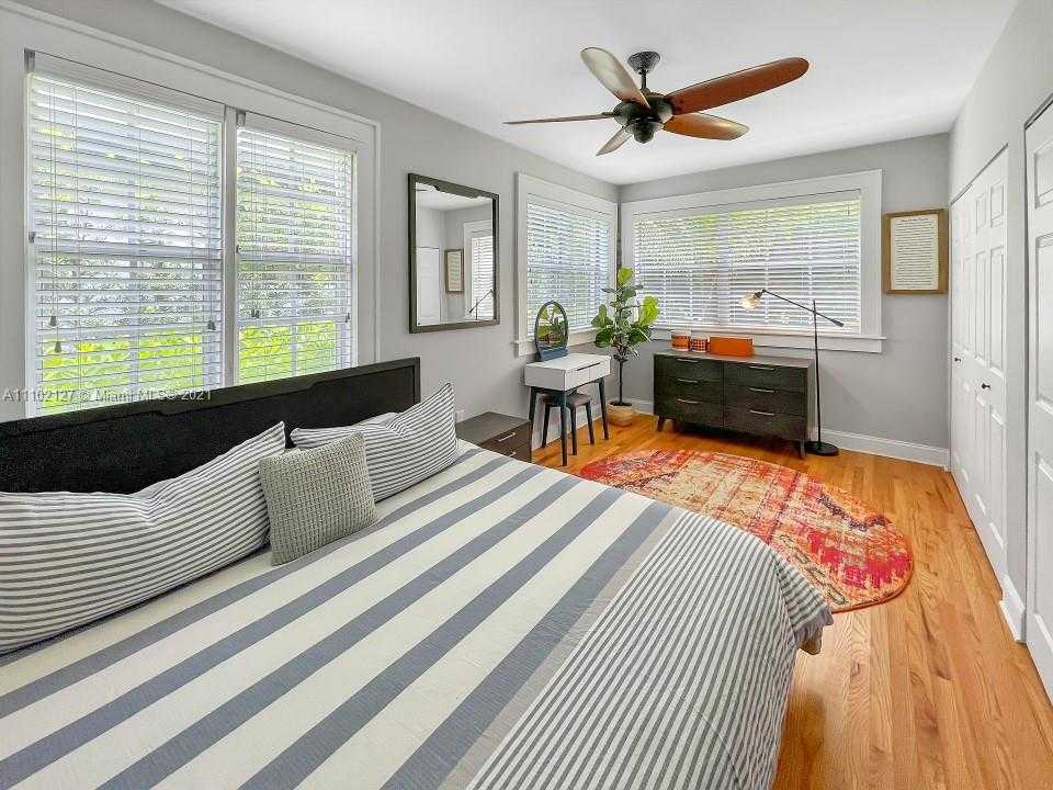 Small Image of 1212 SAN MIGUEL AVE, Coral Gables Number 15