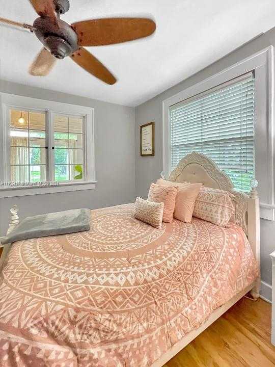 Small Image of 1212 SAN MIGUEL AVE, Coral Gables Number 19