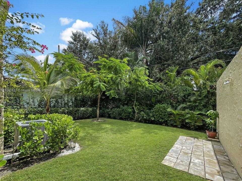Small Image of 1212 SAN MIGUEL AVE, Coral Gables Number 5