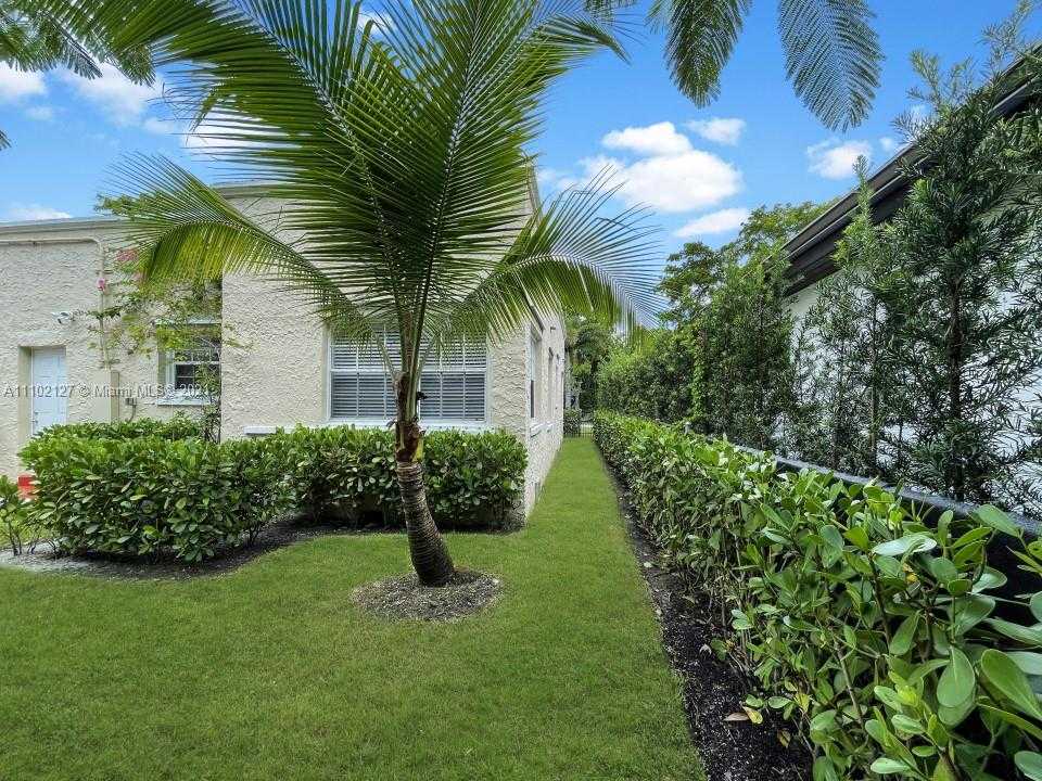 Small Image of 1212 SAN MIGUEL AVE, Coral Gables Number 8