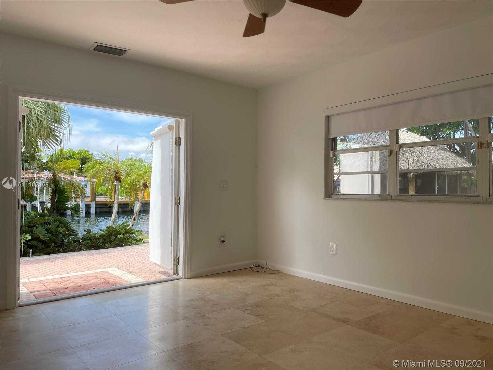 Small Image of 2050 NORTH EAST 120TH RD, North Miami Number 18